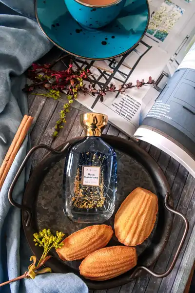 Blue Madeleine Atelier des Ors