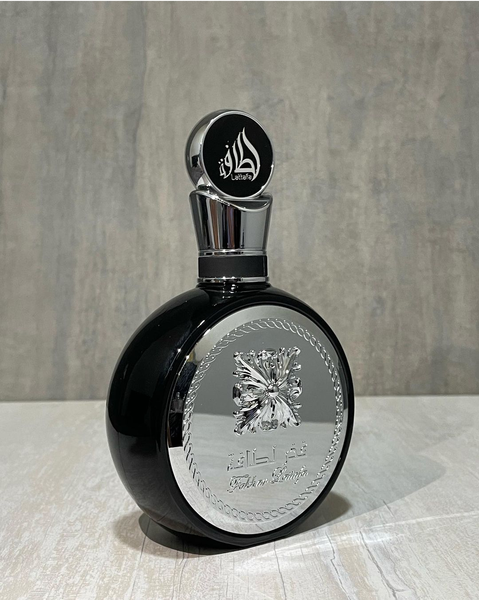 Fakhar Black
